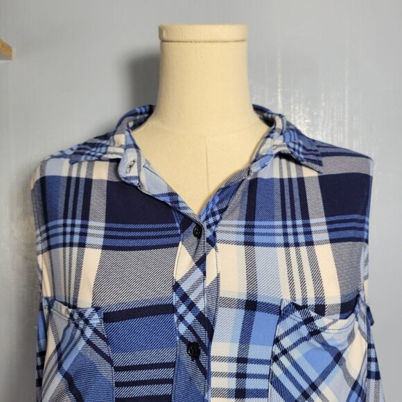 Unbranded Medium Blue White Plaid Collared Sleeveless Button Front Tank Top - Picture 2 of 8